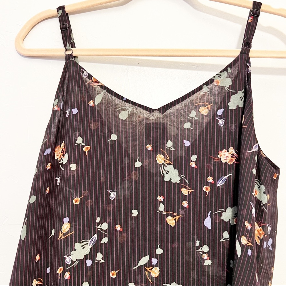 CAbi #3607 Pinstripe Floral Cami medium - Picture 5 of 11